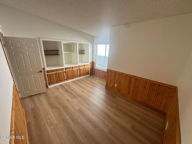 Building Photo - 1874 Suntree Ln