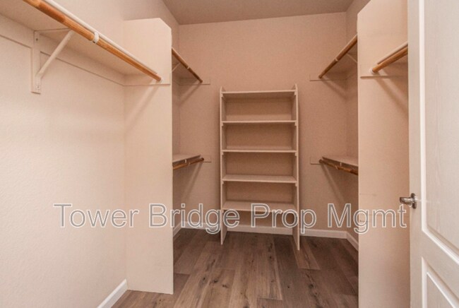 Building Photo - 1457 Marseille Ln