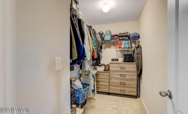 Building Photo - 15702 Chir Pine Dr