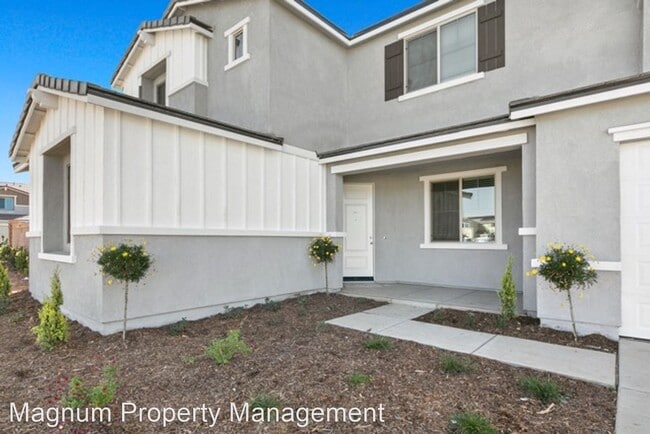 Building Photo - 7 br, 4.5 bath House - 32929 Hutton Way