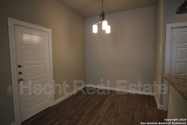 Building Photo - 1163 Creekside Orchard