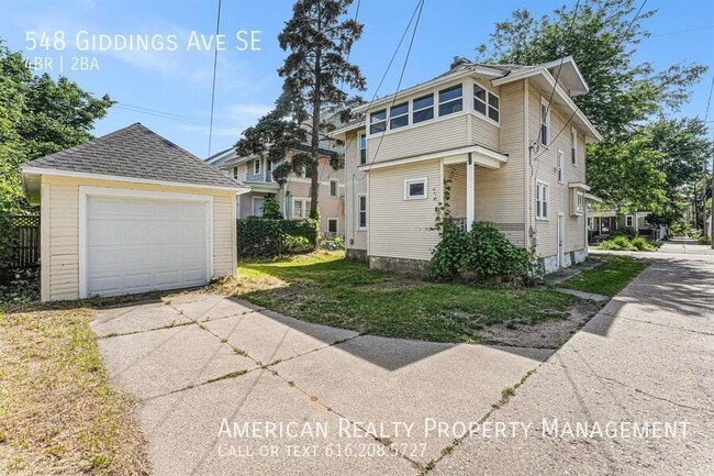 Building Photo - 548 Giddings Ave SE