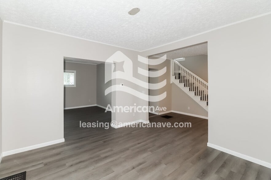 Building Photo - 1014 Benham Ct