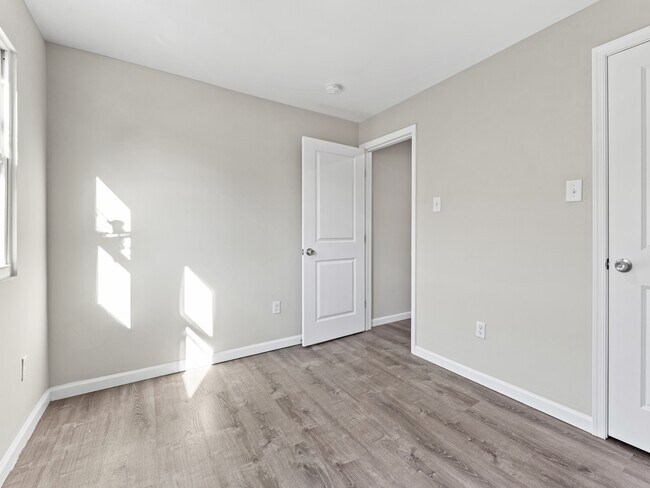 Building Photo - 2356 N 4th St