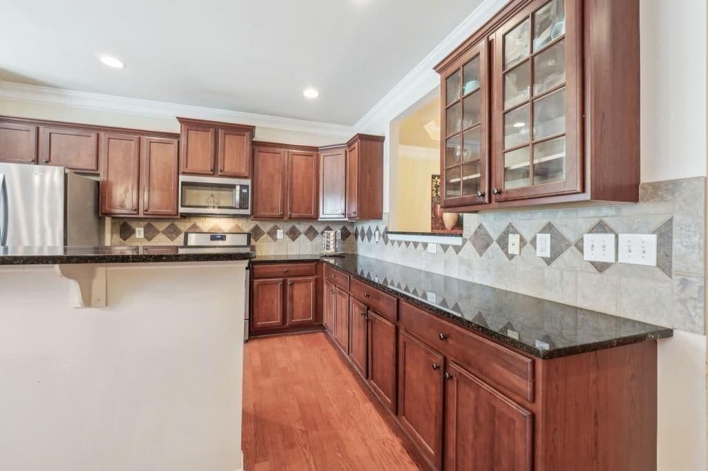 Building Photo - 3808 Fairhill Point