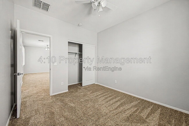 Building Photo - 852 S Colonial Dr