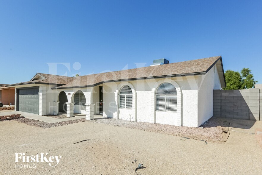 Building Photo - 4564 W Onyx Ave