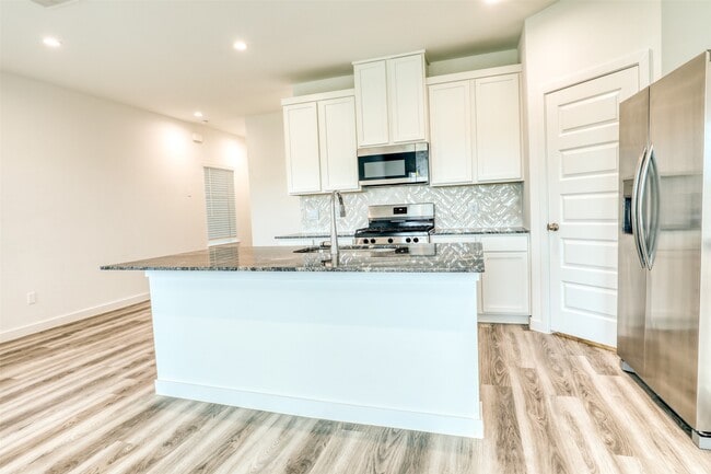 Building Photo - 2829 Lisburn Ter Ln