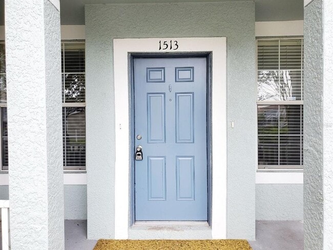 Building Photo - 1513 Deer Tree Ln