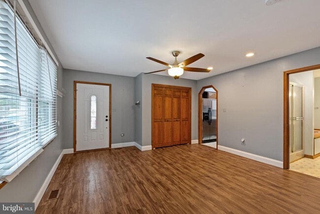 Building Photo - 4160 Bristol Dr