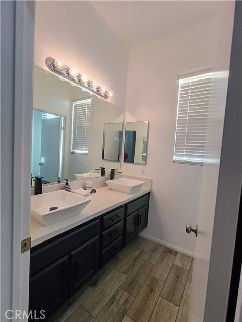 Building Photo - 13581 Mountain Top Dr