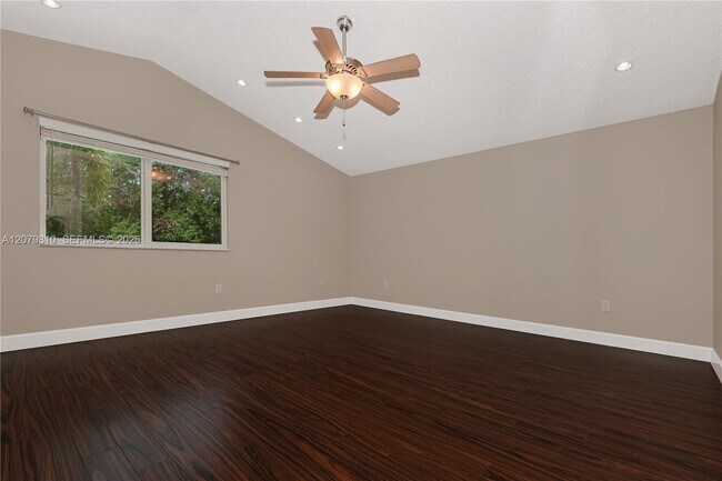 Building Photo - 1397 Harbour Side Dr
