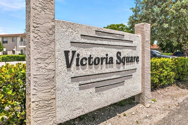 Building Photo - 3236 Coral Ridge Dr