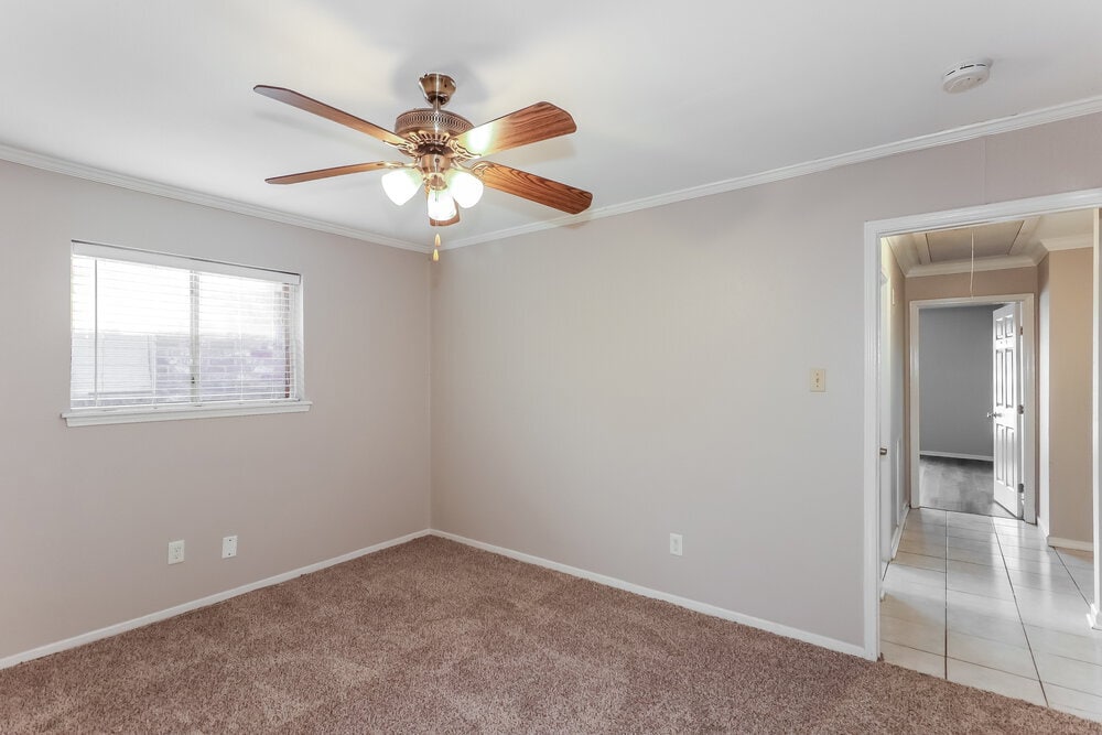 Building Photo - 12805 Bexley Dr