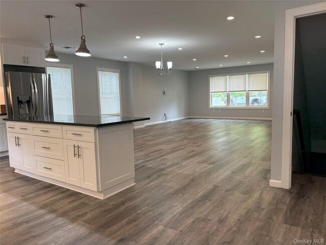 Building Photo - 17 Dunes Ln