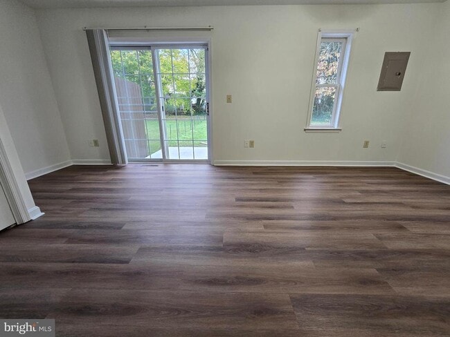 Building Photo - 116 Lowber St