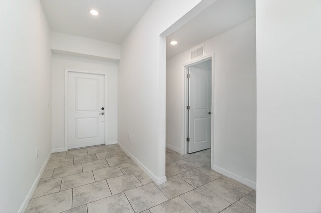 Building Photo - 4272 Villa Rapallo Way
