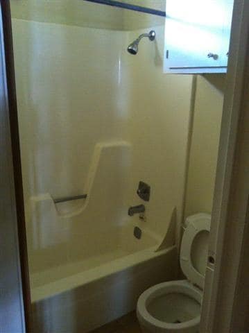 Building Photo - 621 W 37th St