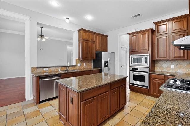 Building Photo - 4676 Crystal Creek Dr