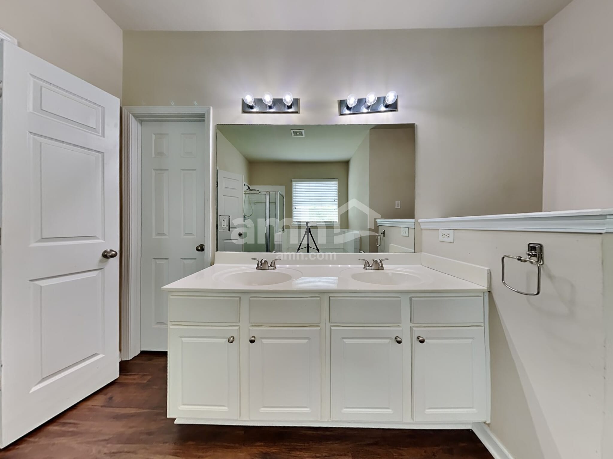 Building Photo - 1500 Woodberry Ct