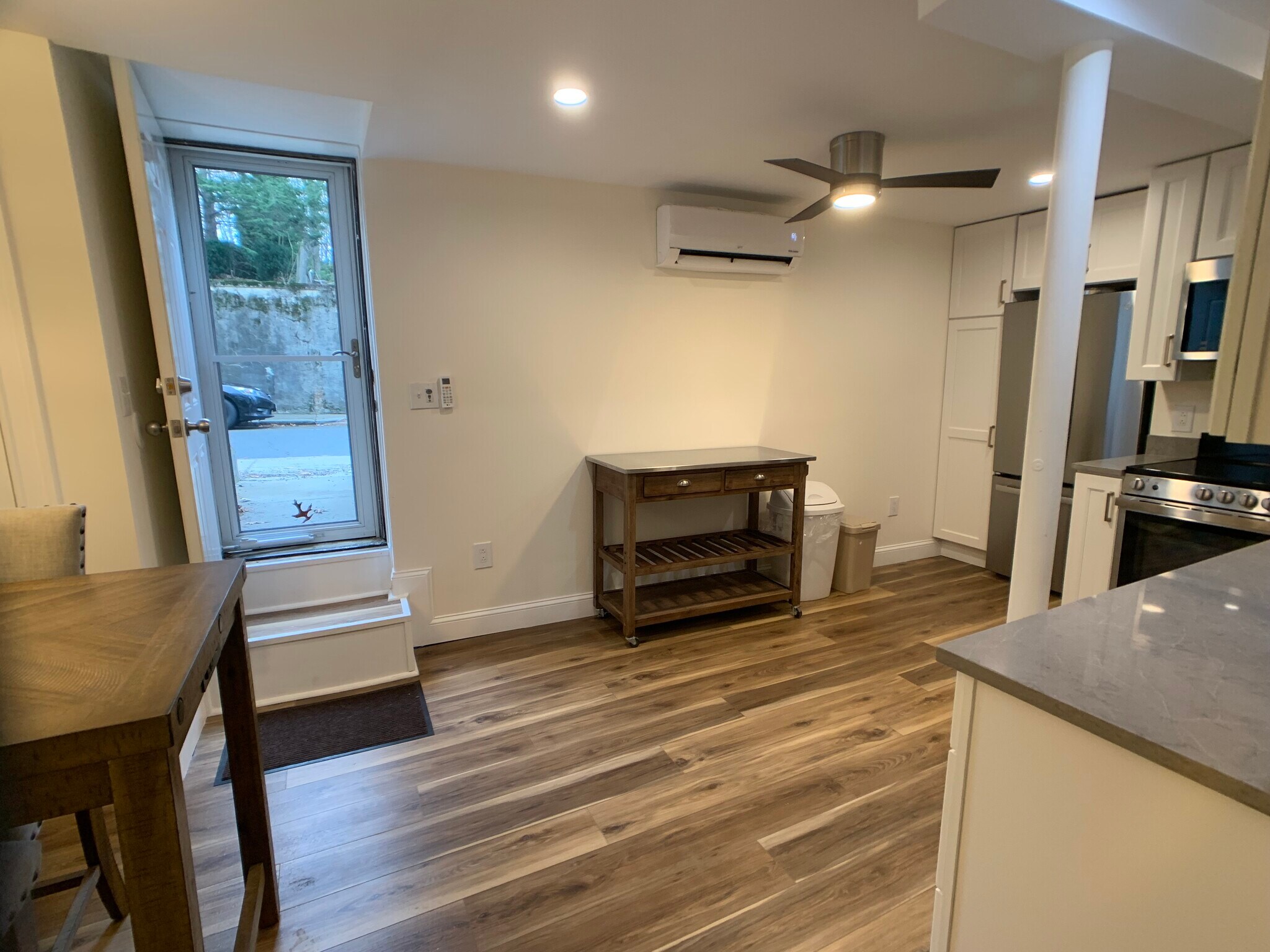 Building Photo - 165 Chiswick Rd