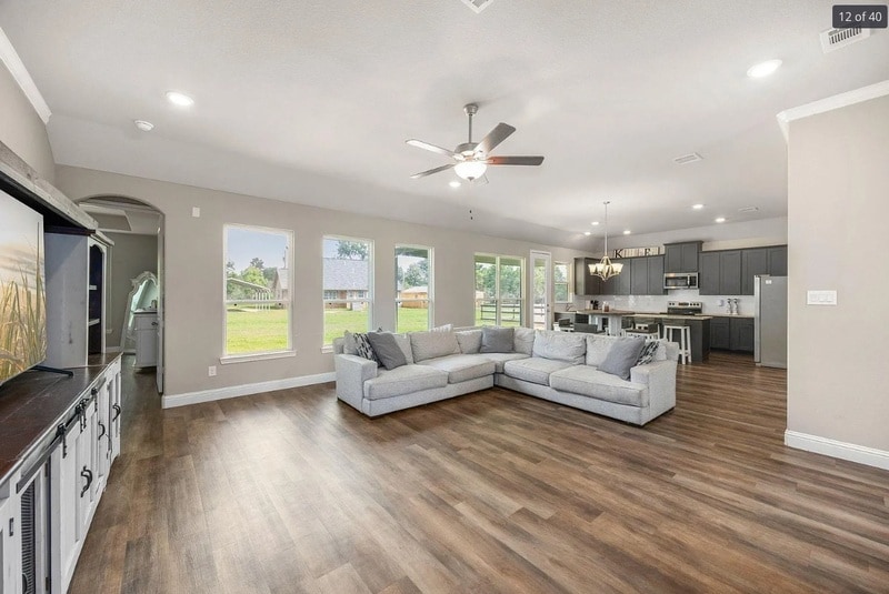 Building Photo - 26579 Pin Oak Dr