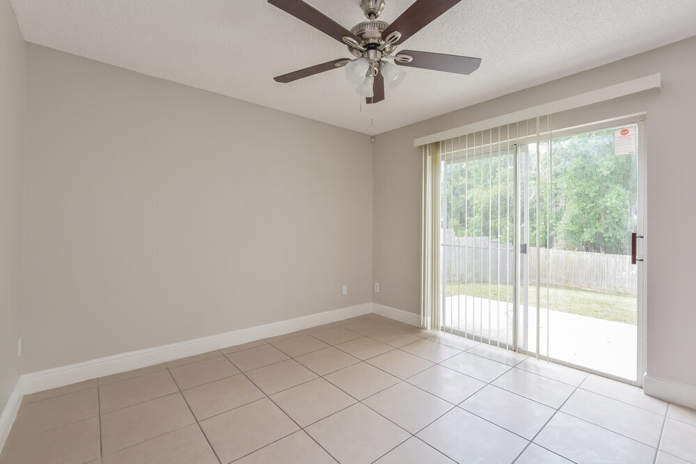 Building Photo - 5176 Heatherstone Ct