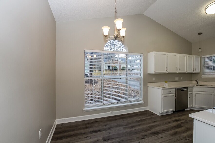 Building Photo - 11314 Clayford Ridge