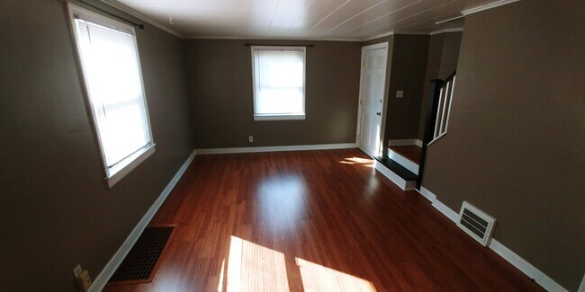 Living Room - 73 Virginia Rd
