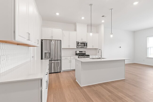 Building Photo - Brand-New 3 Bedroom Townhome in Desirable Indian Trail – Available for Immediate Move-In!