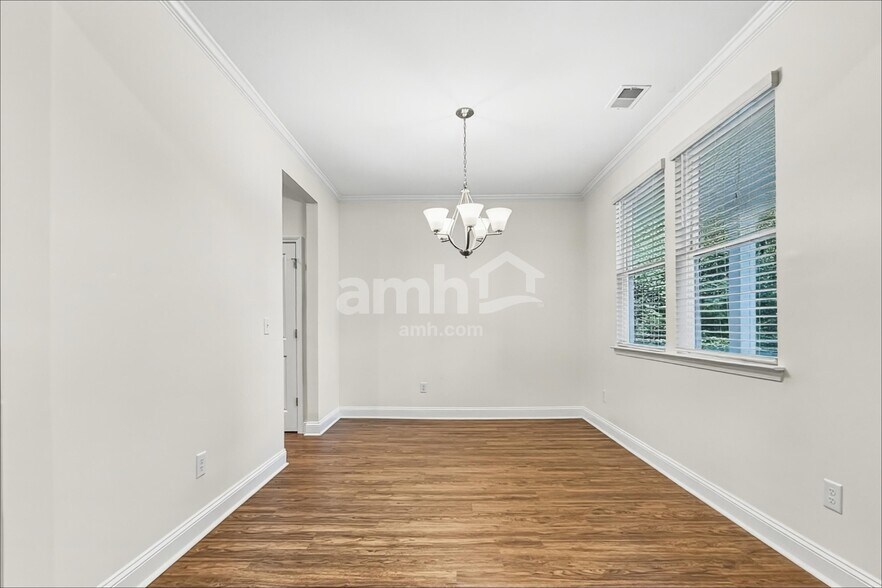 Building Photo - 181 Sweetgum Drive
