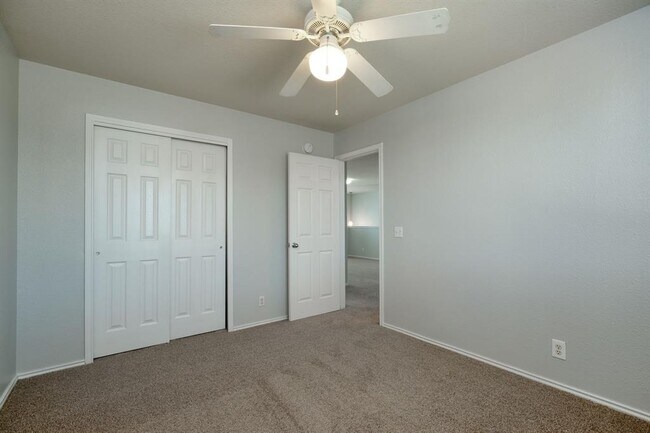 Building Photo - 14312 Cummins Way