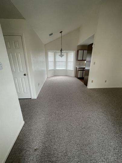 Building Photo - 728 W San Antonio St