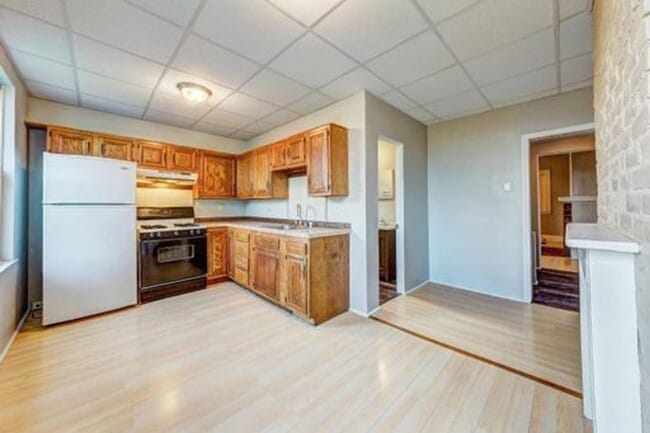 Building Photo - Beautiful 4 bedroom home in Mt. Oliver ava...