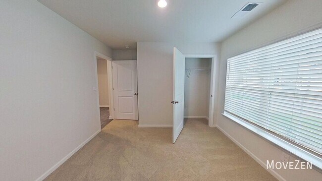 Building Photo - 4818 Mt Hope Dr