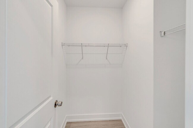 Building Photo - 2636 Annin St