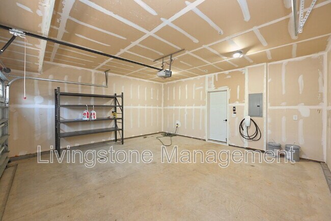 Building Photo - 1472 Carderock Springs Dr