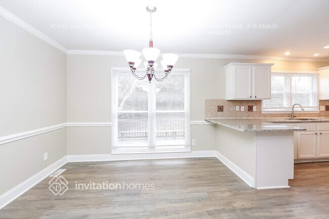 Building Photo - 10601 Bryony Ct