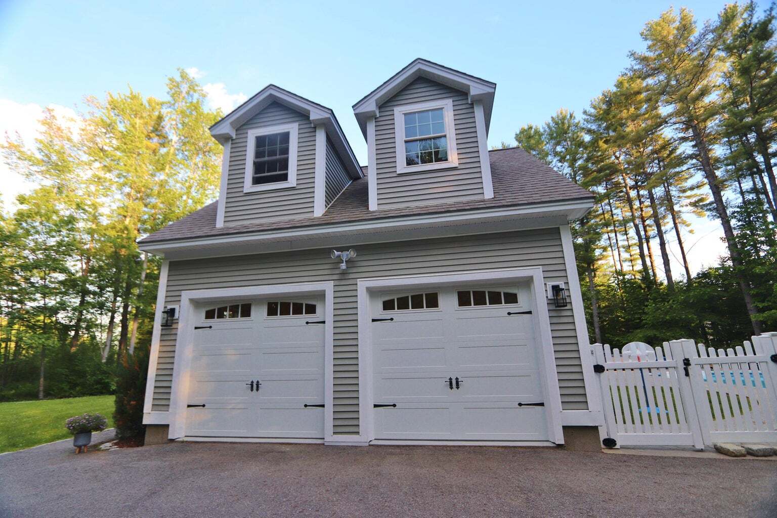 Building Photo - 46 Frances Dr