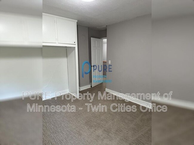 Building Photo - 1212 Sibley St