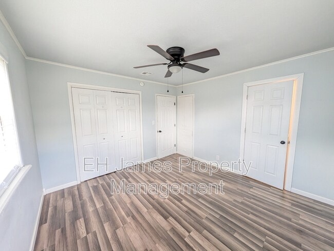 Building Photo - 5214 S Delaware Pl