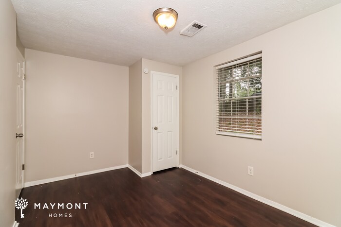 Building Photo - 3033 Millstone Ct SW