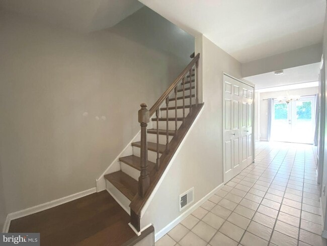 Building Photo - 199 Liberty Dr