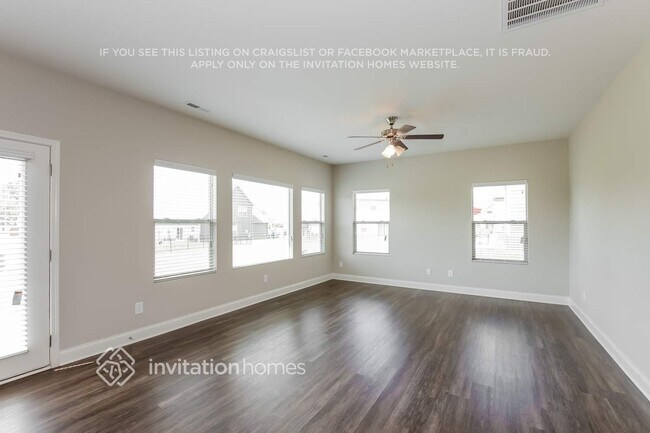 Building Photo - 5337 Roberta Crossing Dr
