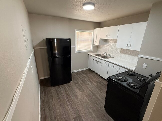 Building Photo - 4211 35th St