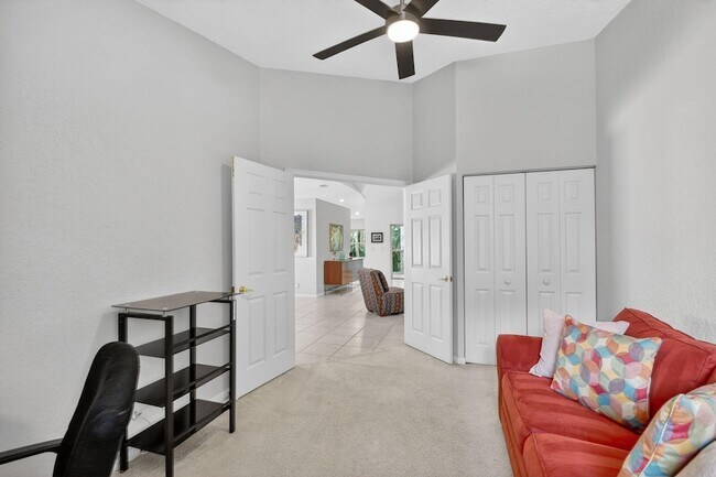 Building Photo - 7910 Laina Ln