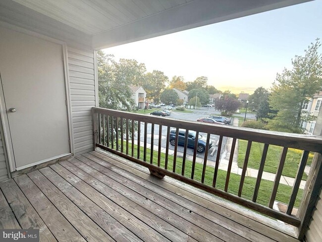 Building Photo - 2202 Tanglewood Ct