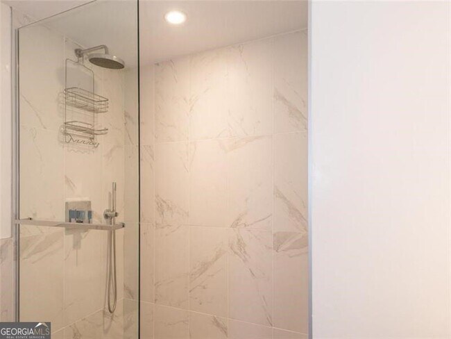 Building Photo - 199 14th St NE