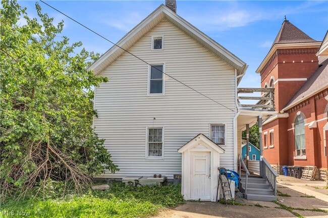 Building Photo - 3271 W 43rd St