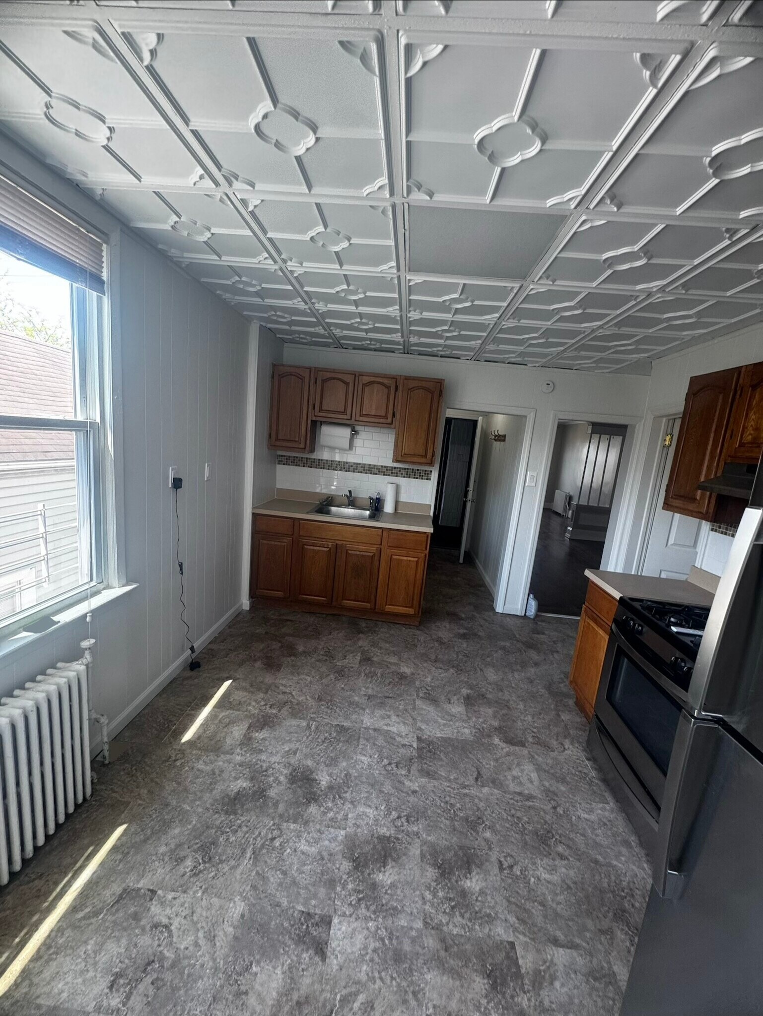 Building Photo - 208 Saint Marys Ave